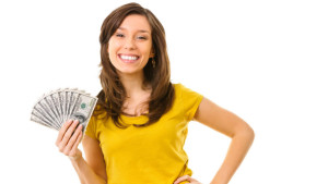woman-with-cash